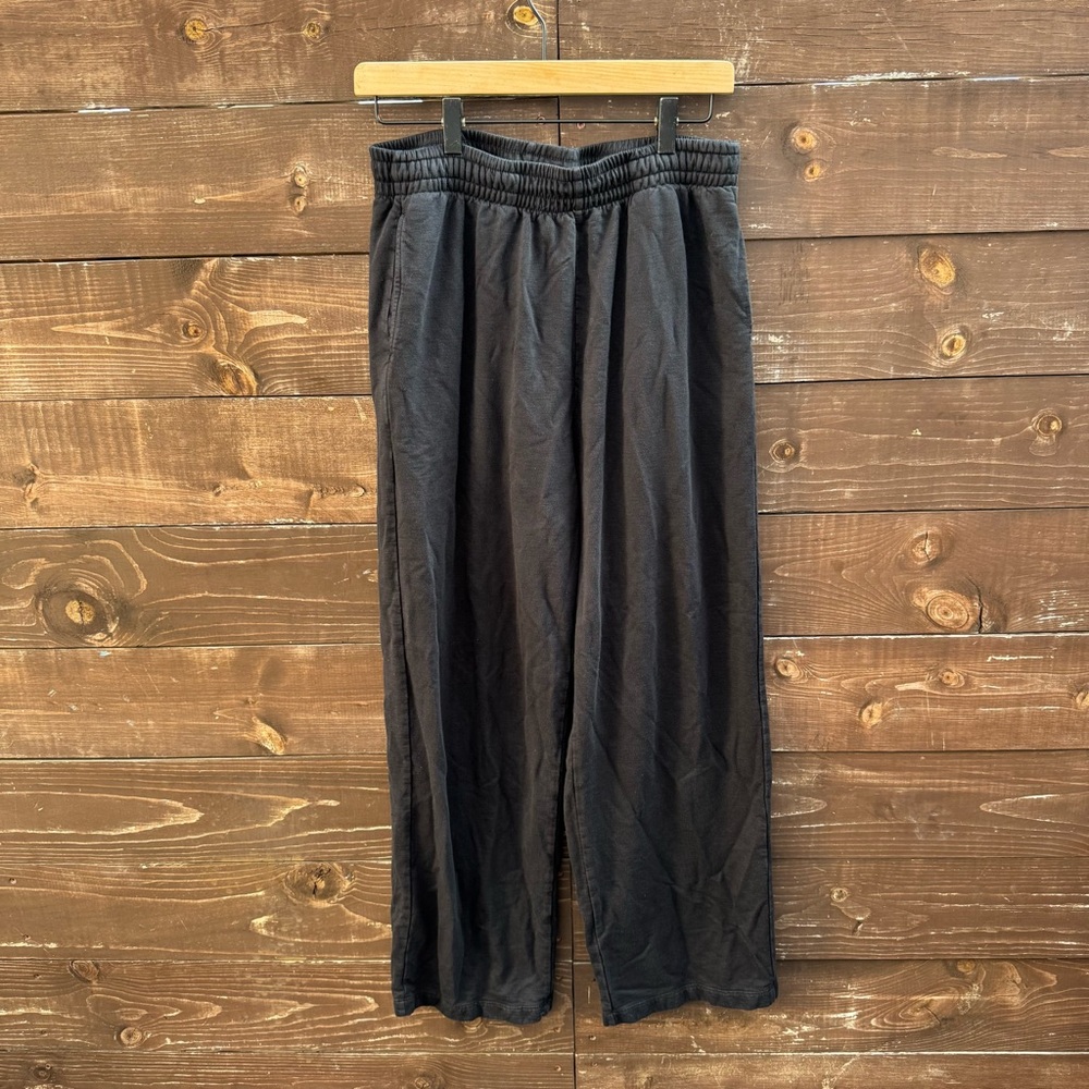 American Giant Women’s Black Pants Size Medium